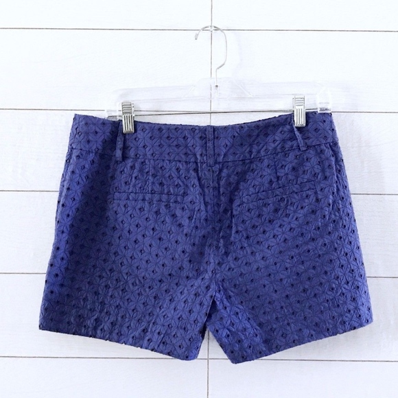 ❌SOLD❌ Ann Taylor LOFT Blue Black Eyelet Shorts - Picture 5 of 7